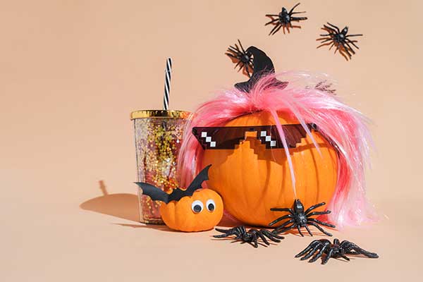halloween-creative-idea-decoration-pumpkin-in-wig-